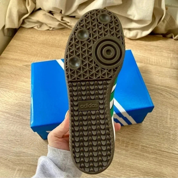 New Adidas Samba OG Sneaker Shoes White Green Gum Womens 7 - Picture 7 of 9